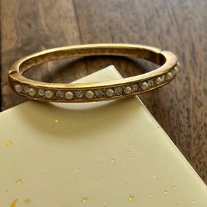 Roman Signed Gold Tone , Rhinestone and Pearl Bracelet
